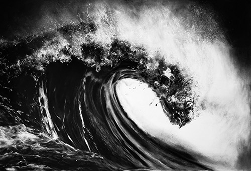 Black and white drawing of ocean waves